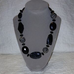 Chic Black and Gray Beaded Necklace
